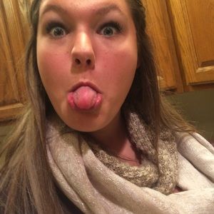 I'm selling my cousin