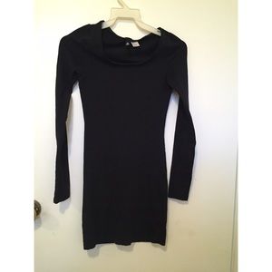 H&M Black Long sleeve Body Con Dress