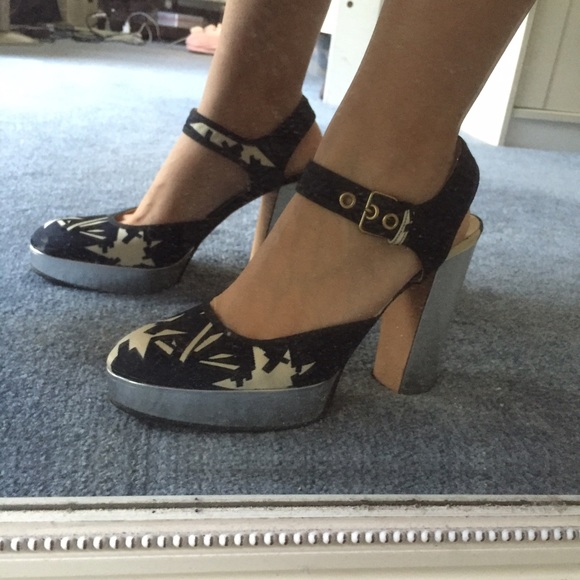 Miu Miu mirrored chunky heel 38.5