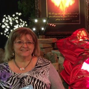 Meet your Posher, Shelley