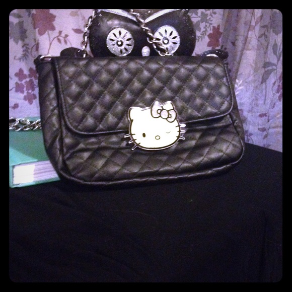Hello kitty clutch purse