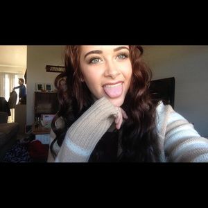 Meet your Posher, Paige