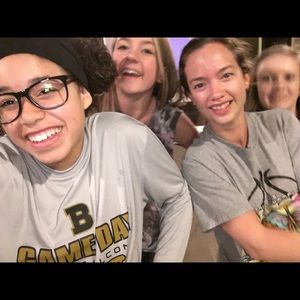 Meet your Posher, Keona