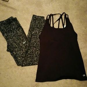 Bundle for bethany95 Nike leggings & Gap tank