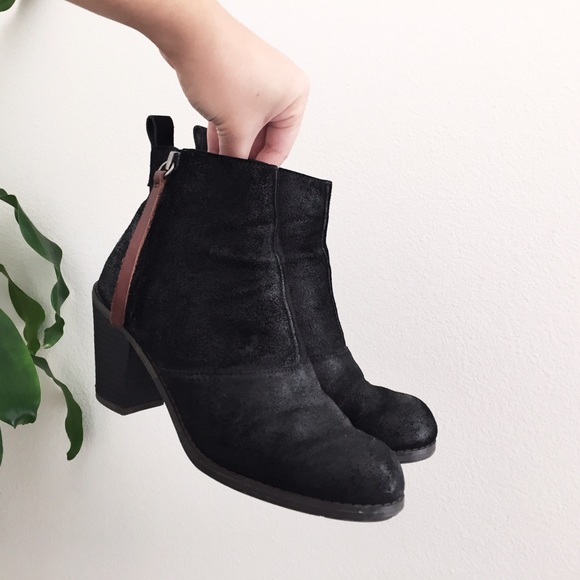 Dolce Vita Booties
