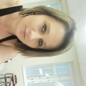 Meet your Posher, Nadia