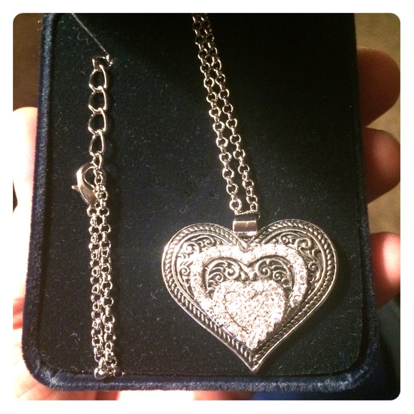 Montana Silversmiths Earrings & Necklace