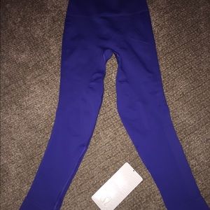 Lululemon Pants(zone in the crop)