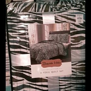 Bayside Hills Collection Queen Size Bed Spread