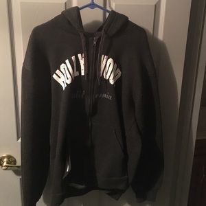 Hollywood CA sweatshirt hoodie comfy stylish men's