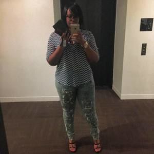 Meet your Posher, Ashley