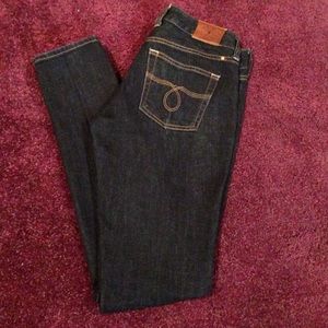 Lucky brand jeans, like new!