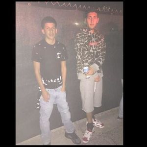 Meet your Posher, Adrian