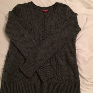 Merona Grey sweater size large