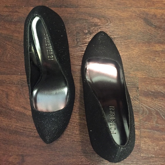 Shimmer Stiletto Platform Pumps from Forever 21 - Picture 2 of 4