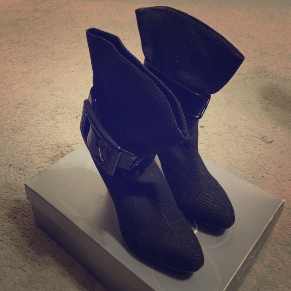 Jessica Simpson Herringbone Boots