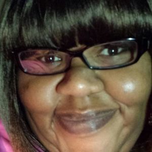 Meet your Posher, Yvette