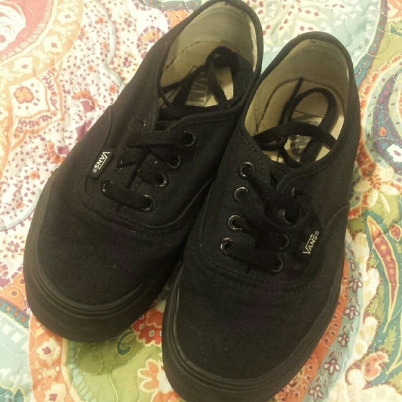 Authentic black Vans
