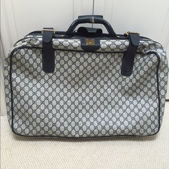 Vintage monogrammed Gucci carrying suitcase - Picture 2 of 4