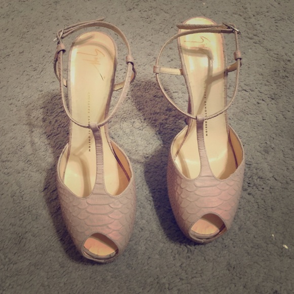 Giuseppe Zanotti Snake Embossed T-Strap Sandals