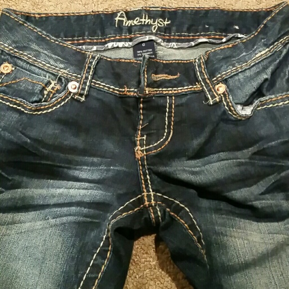 Jeans - Picture 3 of 4