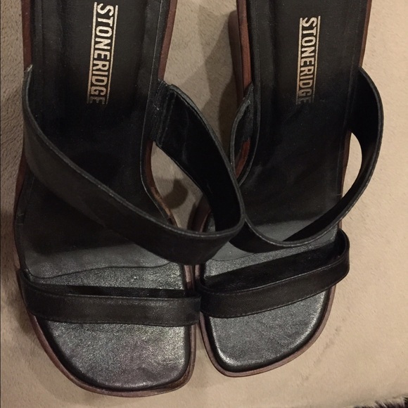 Brand new wedged sandal