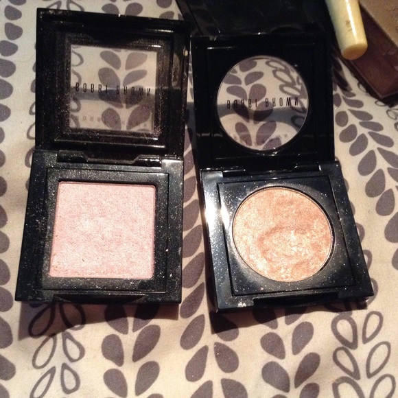 Eyeshadows - Picture 2 of 2