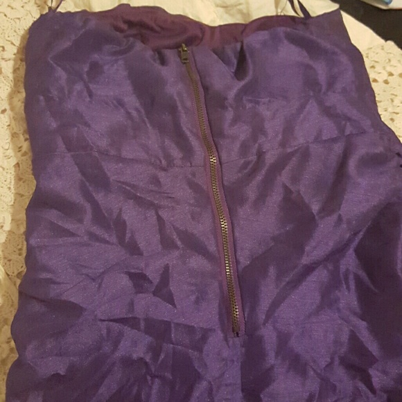 Dress - Picture 3 of 3