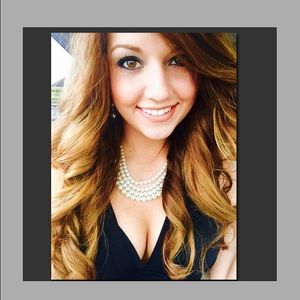 Meet your Posher, Danielle