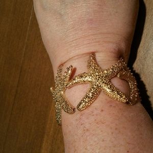 Gold Starfish bracelet