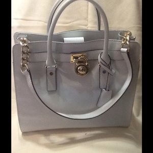 🚫 SOLD 🚫 AUTHENTIC MICHAEL KORS HAMILTON