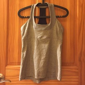 Lululemon tank