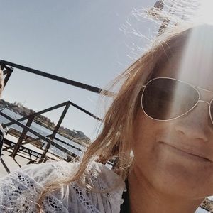 Meet your Posher, Alana