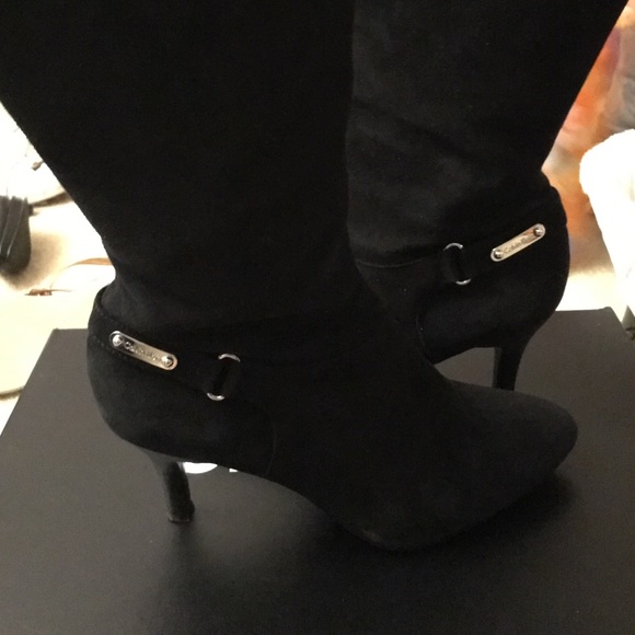 Calvin Klein suede heel boots - Picture 3 of 4