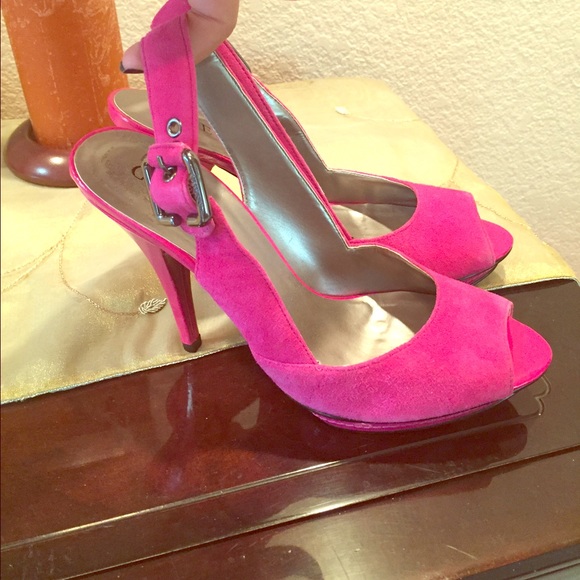 Guess hot pink suede heels