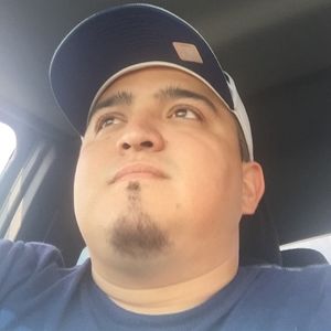 Meet your Posher, Josue