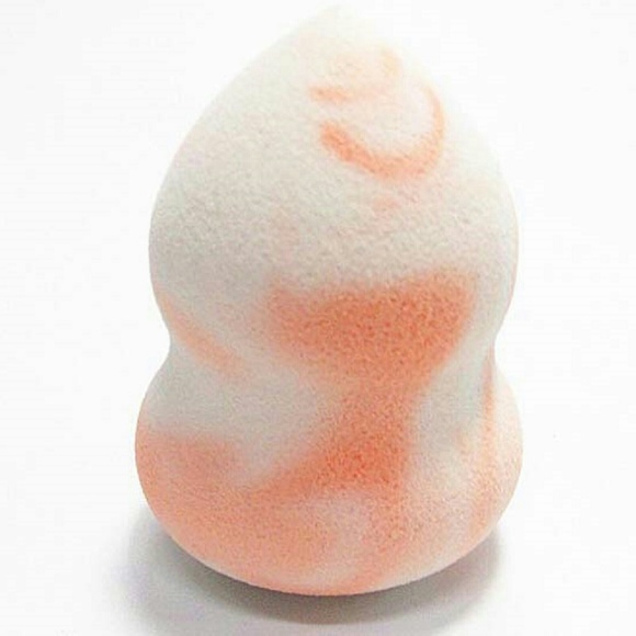 Beauty Blending Sponge Foundation Conceal Blender - Picture 3 of 3