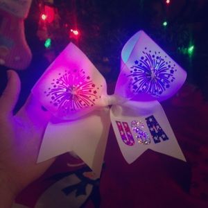 Cheer Bow