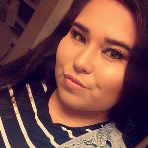 Meet your Posher, Siena