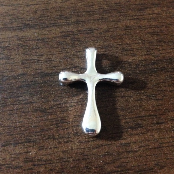 Beautiful cross necklace NEW Tiffany style