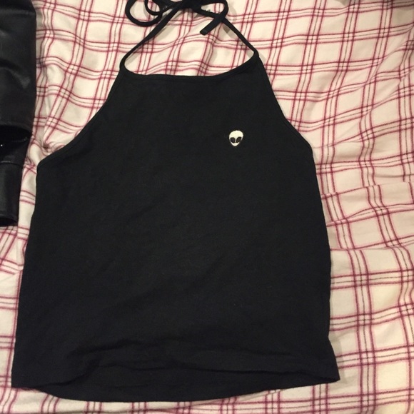 Alien halter top