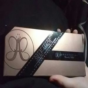 ABH Self-Made Palette