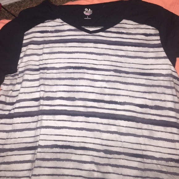 Top size L