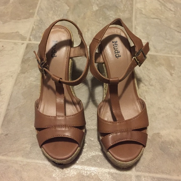 Mudd 4" wedge