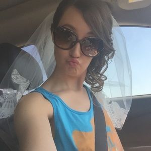 Meet your Posher, Jessics