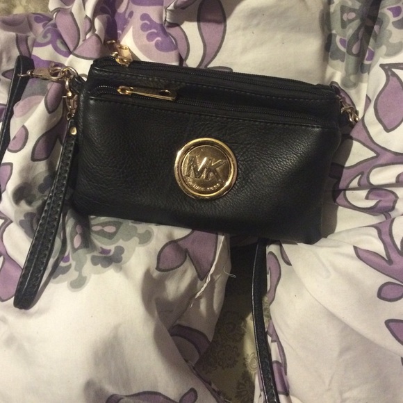 Micheal Kors Crossbody .
