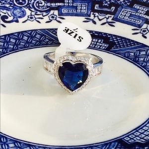 Size 7 Sapphire like and diamond like ring