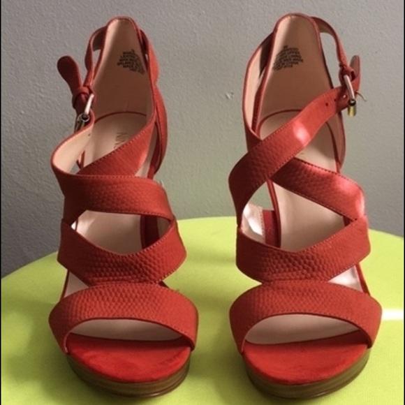 Burnt orange Nine West heels NEW