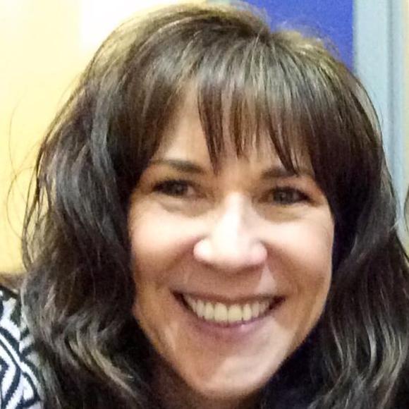 Meet your Posher, Melissa - Picture 1 of 1