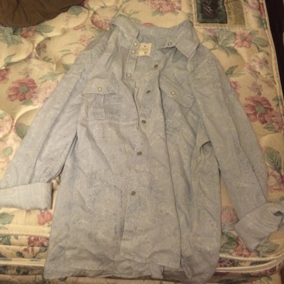 American Eagle Button-up Blouse